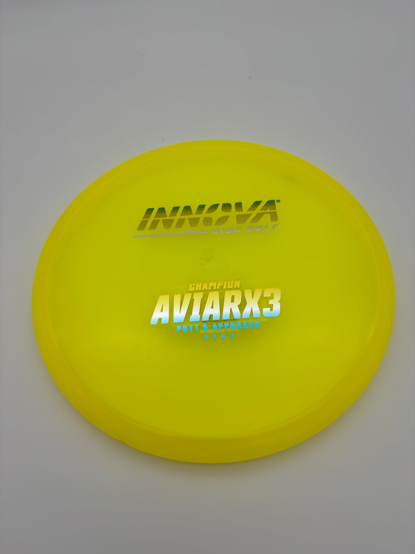 Innova Aviar X3 Champion