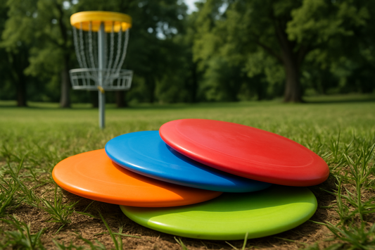 Best Disc Golf Discs for Beginners in 2026